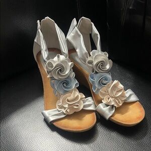 Elegant Floral Women's Sandals